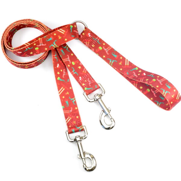 Holiday-themed training dog leash with festive Christmas icons like trees, candy canes, and snowflakes — Primemarket7. - Earthstyle
