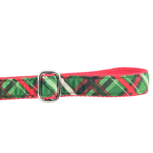 Close-up of green and red plaid velvet dog leash handle with adjustable feature by Primemarket7