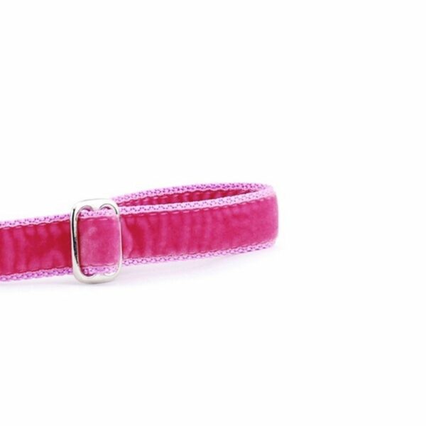 Close-up of rose pink velvet dog leash handle with adjustable feature by Primemarket7
