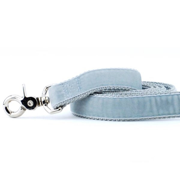 Close-up of silver velvet dog leash with silver hardware by Primemarket7
